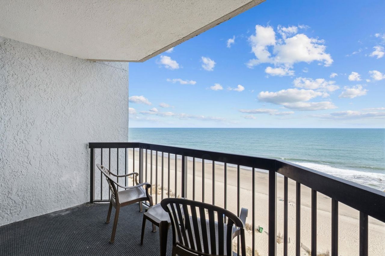 2401 S Ocean Blvd. Photo 21