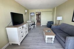 2401 S Ocean Blvd. photo 4