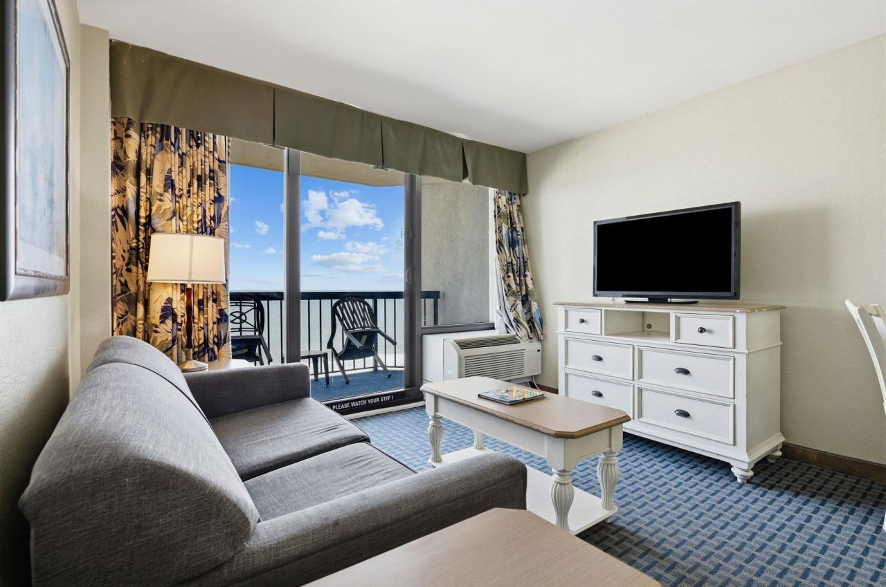 2401 S Ocean Blvd. Photo 8