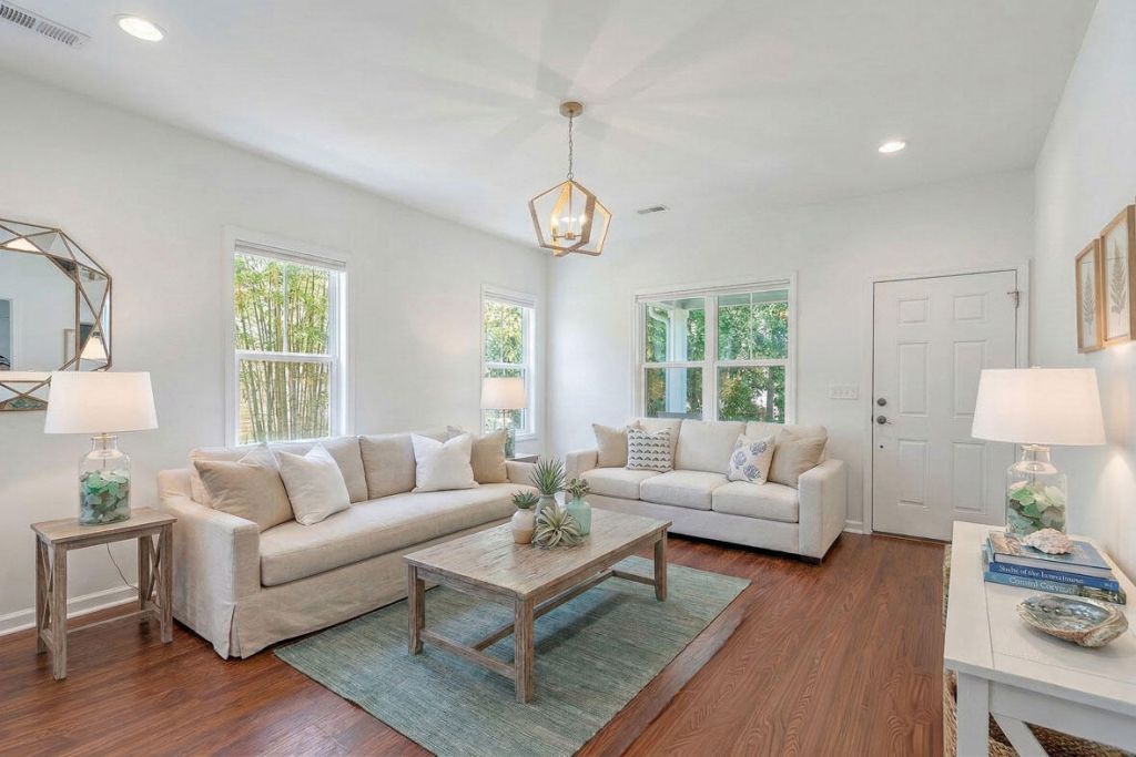 1517 Little Rock Boulevard Photo 4