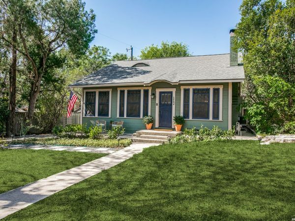 112 Eaton, Alamo Heights, TX 78209