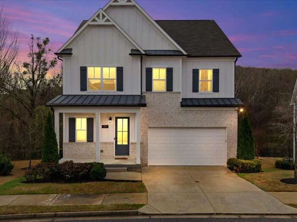 899 Samples Lane NW, Atlanta, GA 30318