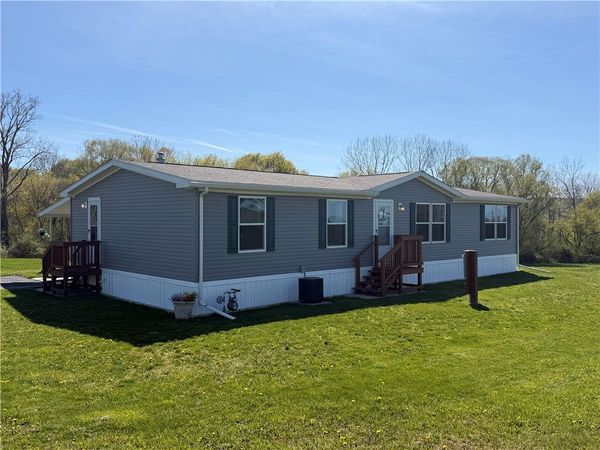 34 Perrys Way, Dansville, NY 14437