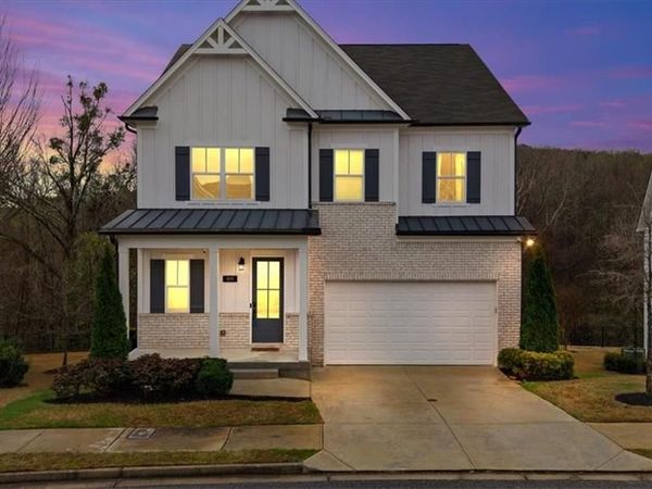 899 Samples Lane NW, Atlanta, GA 30318