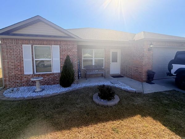 124 Harvest Drive, Beebe, AR 72012