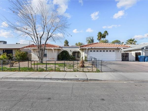 2423 Vista Colina Street , Henderson, NV 89014