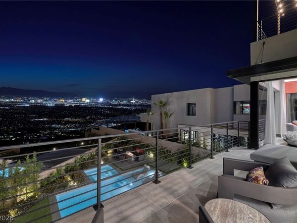 619 Overlook Rim Drive, Henderson, NV 89012