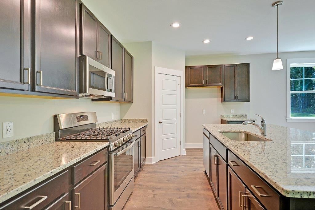 222 Creek Pointe Drive Drive Photo 16