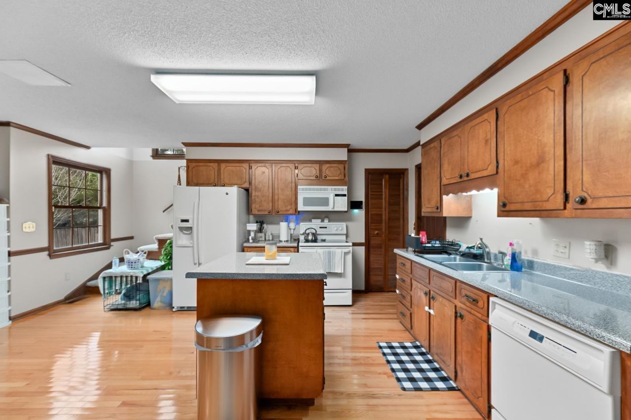 2015 Middleton Street  Photo 10