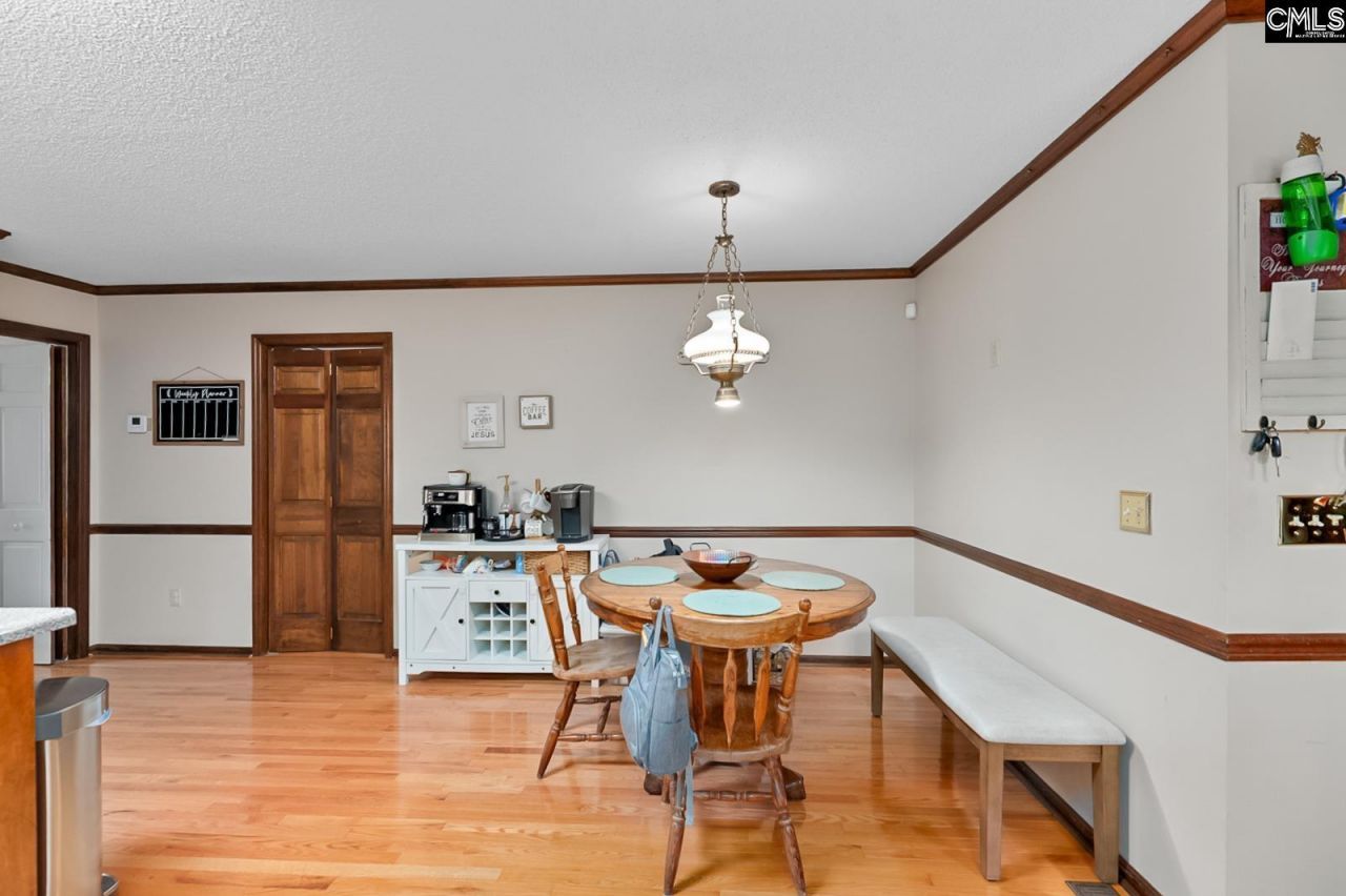 2015 Middleton Street  Photo 13