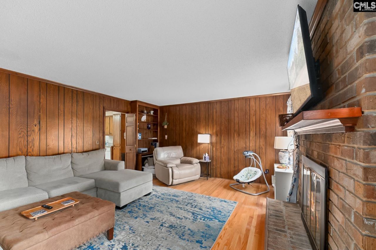 2015 Middleton Street  Photo 15