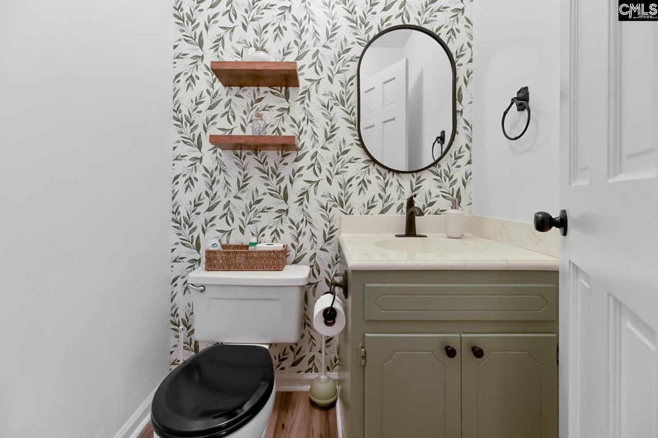 2015 Middleton Street  Photo 7