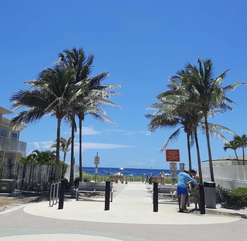 3208 SE 11th Street, Unit 201, Pompano Beach, FL 33062 Photo