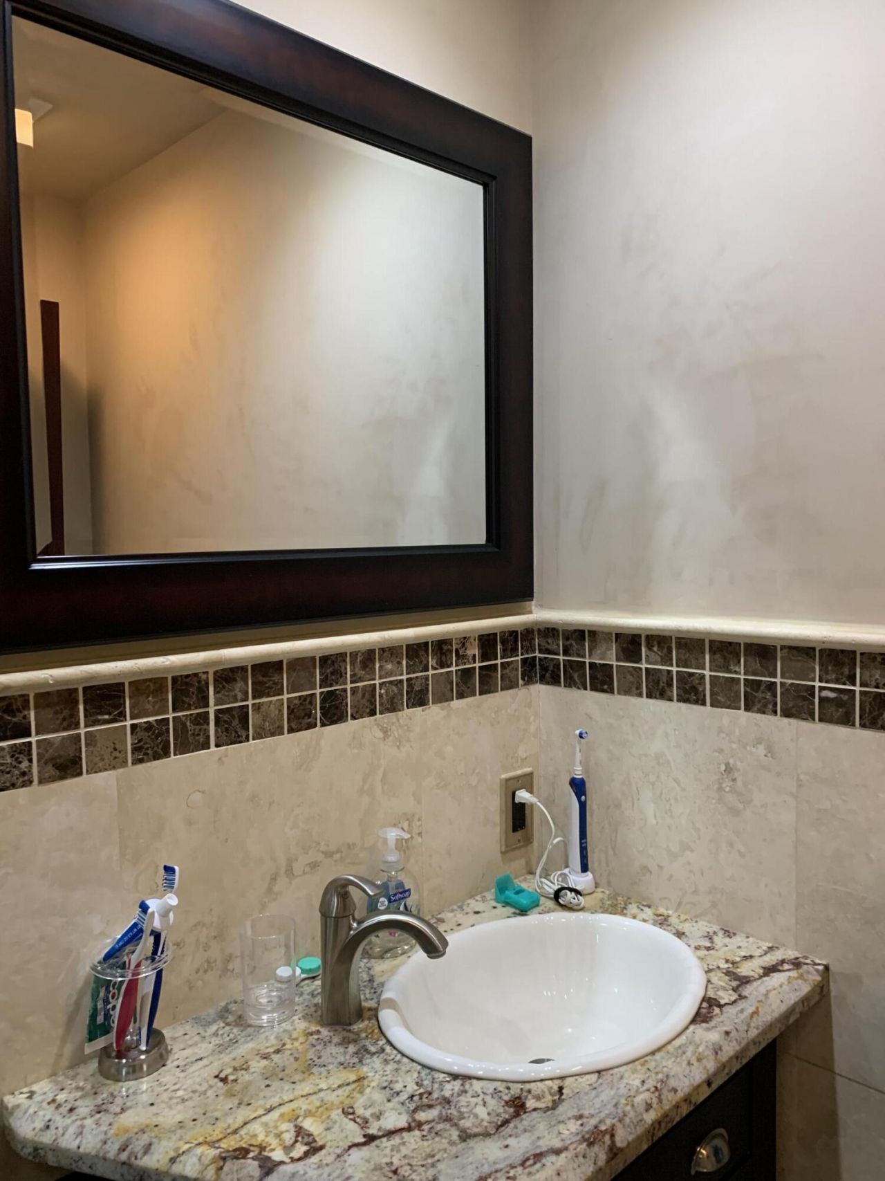 3208 SE 11th Street, Unit 201, Pompano Beach, FL 33062 Photo