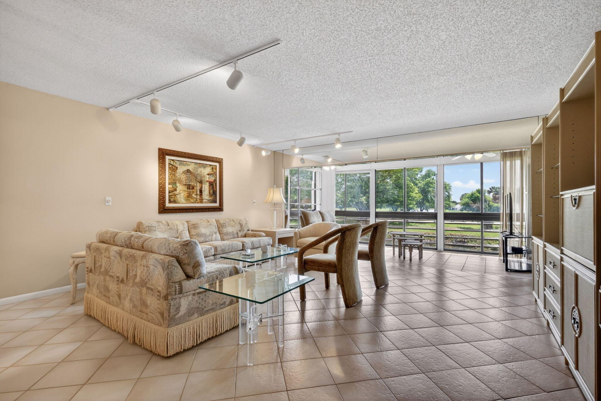 5561 Fairway Park Drive, Unit 203, Boynton Beach, FL 33437 Photo