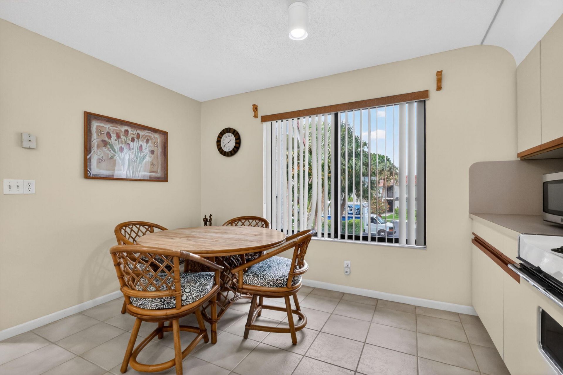 5561 Fairway Park Drive, Unit 203, Boynton Beach, FL 33437 Photo