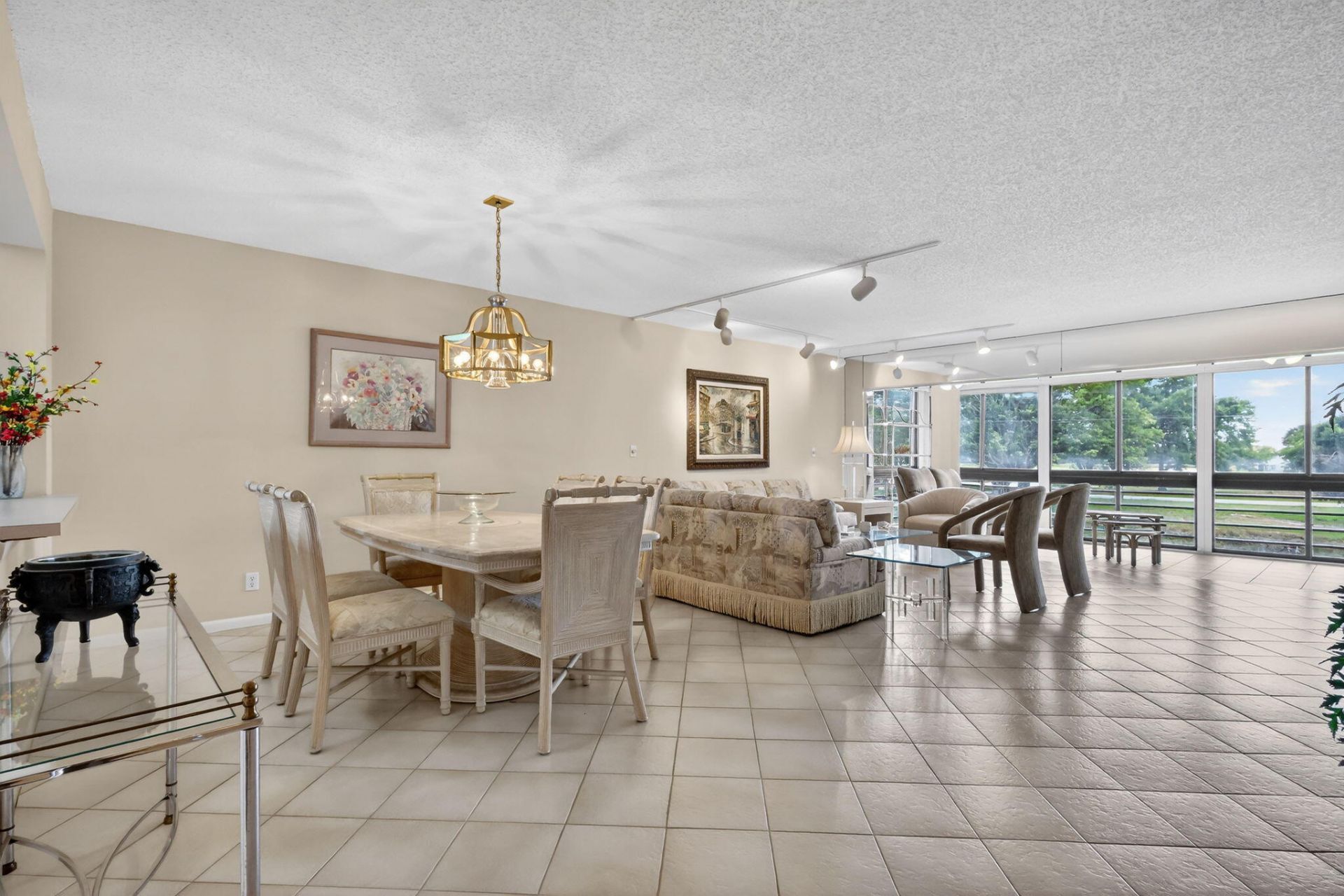 5561 Fairway Park Drive, Unit 203, Boynton Beach, FL 33437 Photo