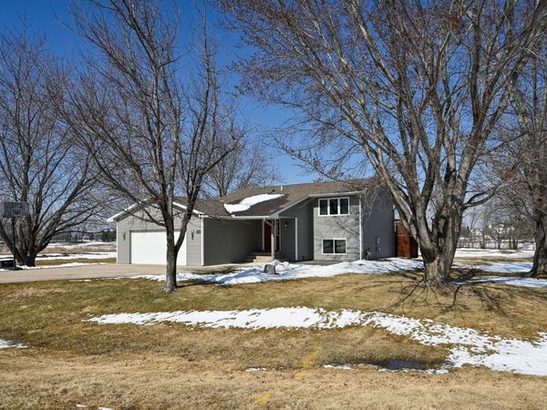 12186 59th Circle NE, Albertville, MN 55301