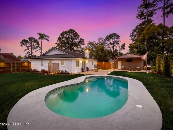 3904 LANDFALL Lane W, Jacksonville, FL 32250