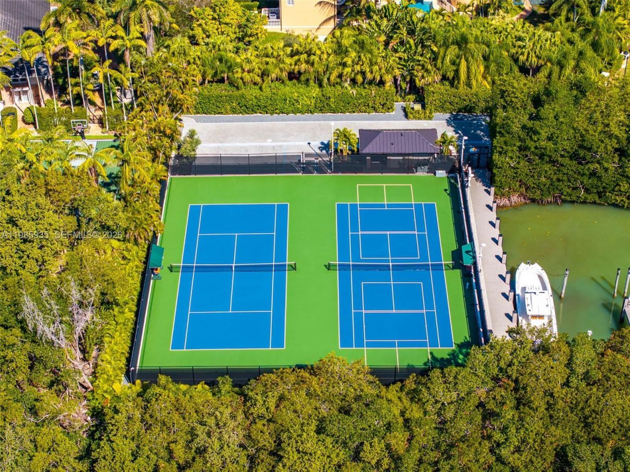 9401 Journeys End Rd , Coral Gables, FL 33156 Photo