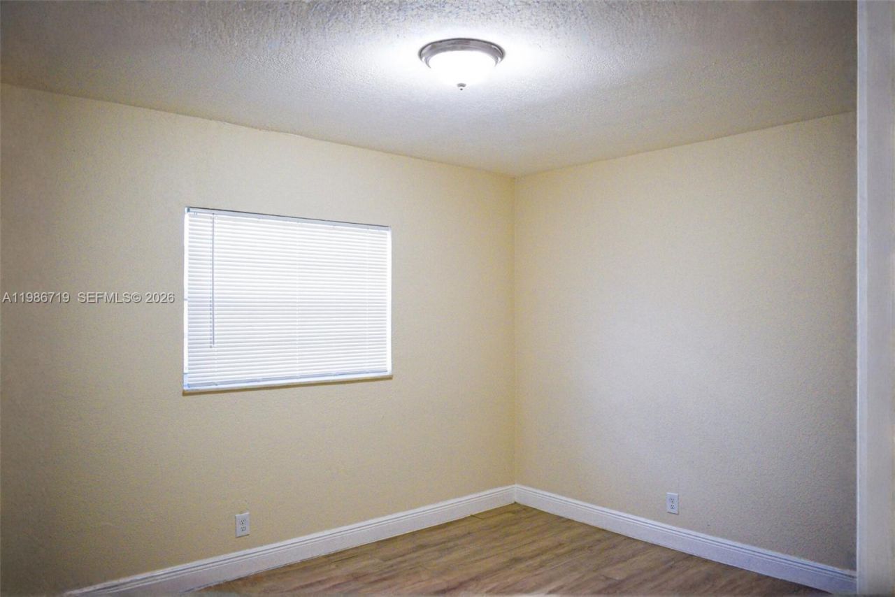 4260 NW 31st Ter, Unit 2, Lauderdale Lakes, FL 33309 Photo