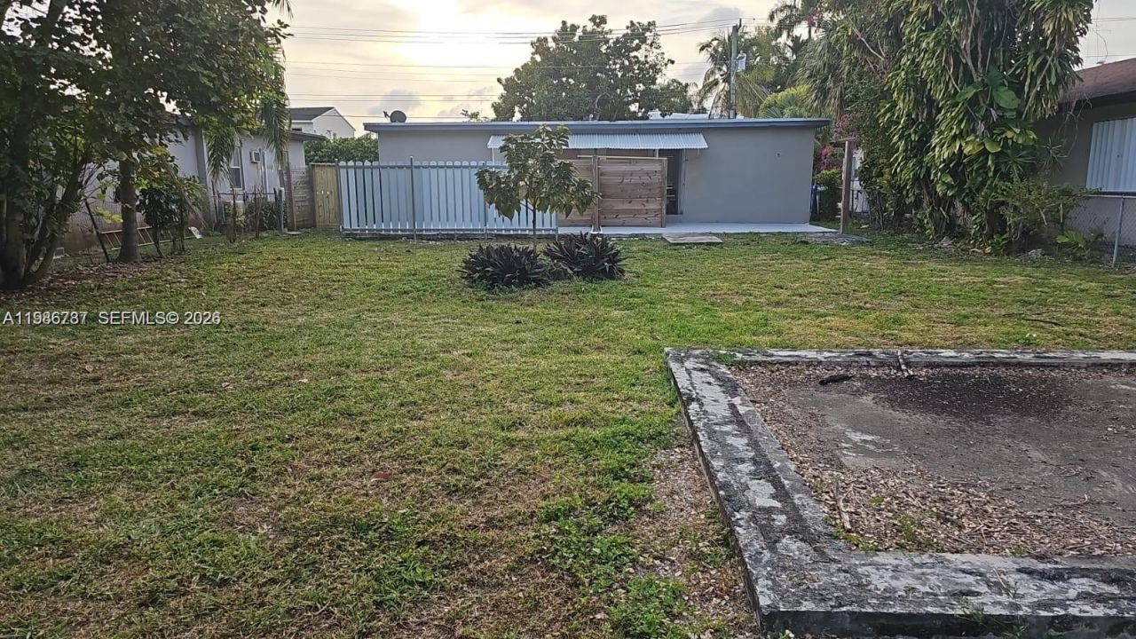 2821 SW 39th Ave , Unit 2821, Miami, FL 33134 Photo