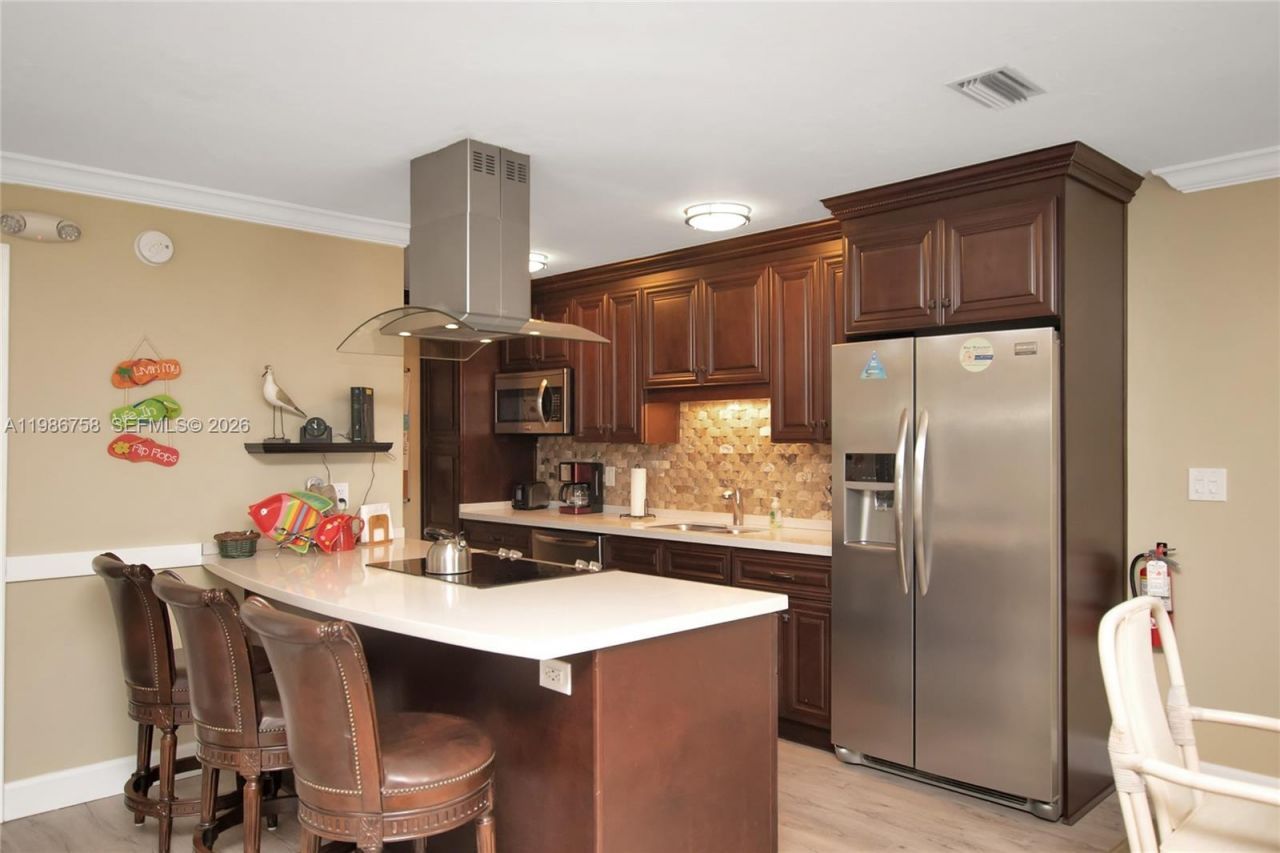 12690 Overseas Hwy , Unit 210, Marathon, FL 33050 Photo