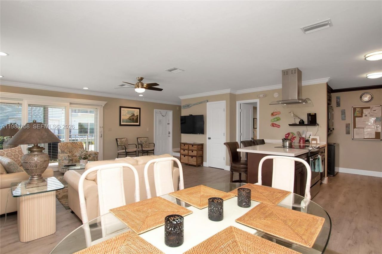 12690 Overseas Hwy , Unit 210, Marathon, FL 33050 Photo