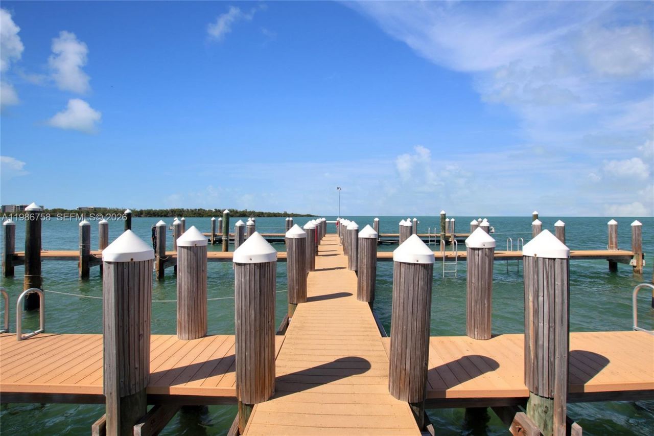 12690 Overseas Hwy , Unit 210, Marathon, FL 33050 Photo