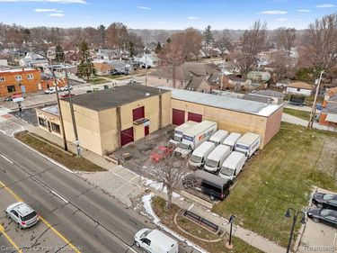 24134 W Warren Street, Dearborn Heights, MI 48127