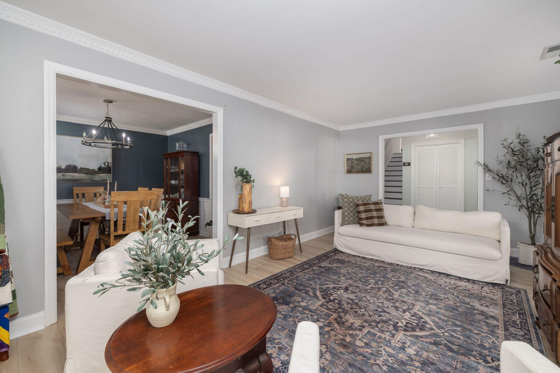 1045 Yeamans Hall Road Photo 16