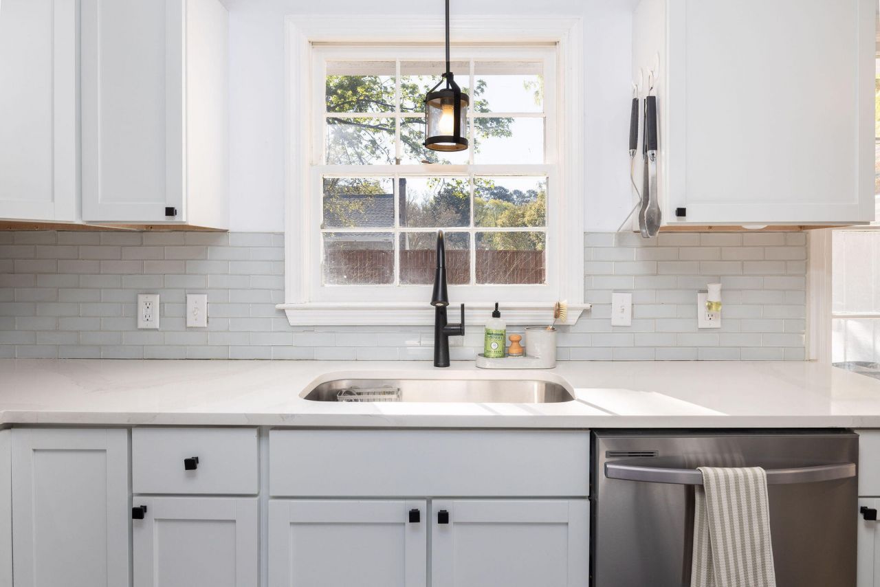 1045 Yeamans Hall Road Photo 16