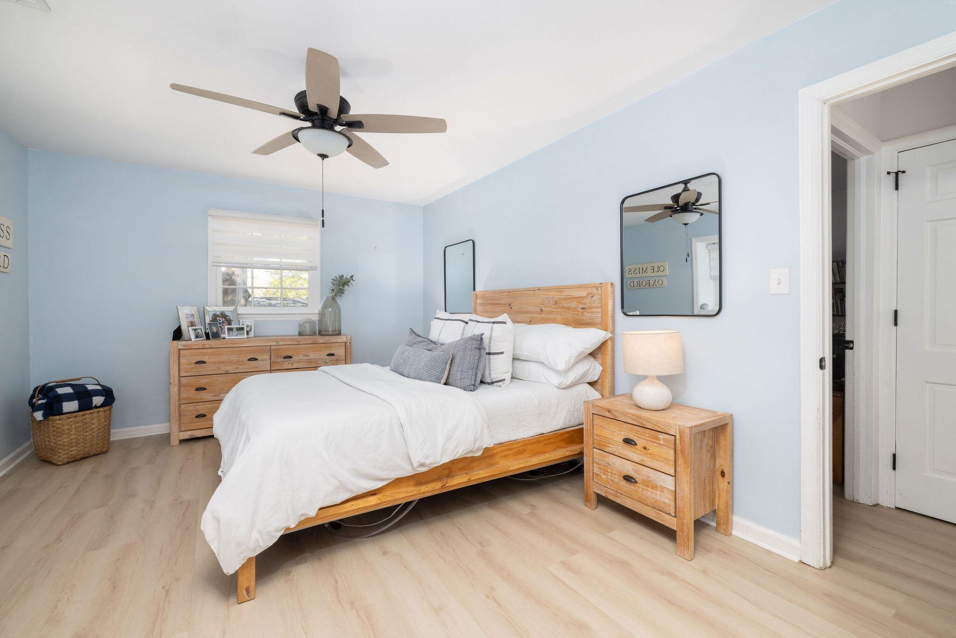 1045 Yeamans Hall Road Photo 28