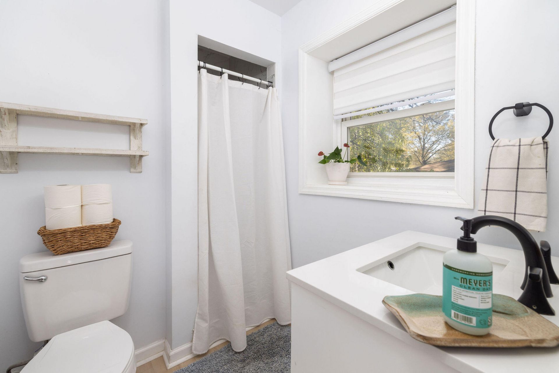 1045 Yeamans Hall Road Photo 31