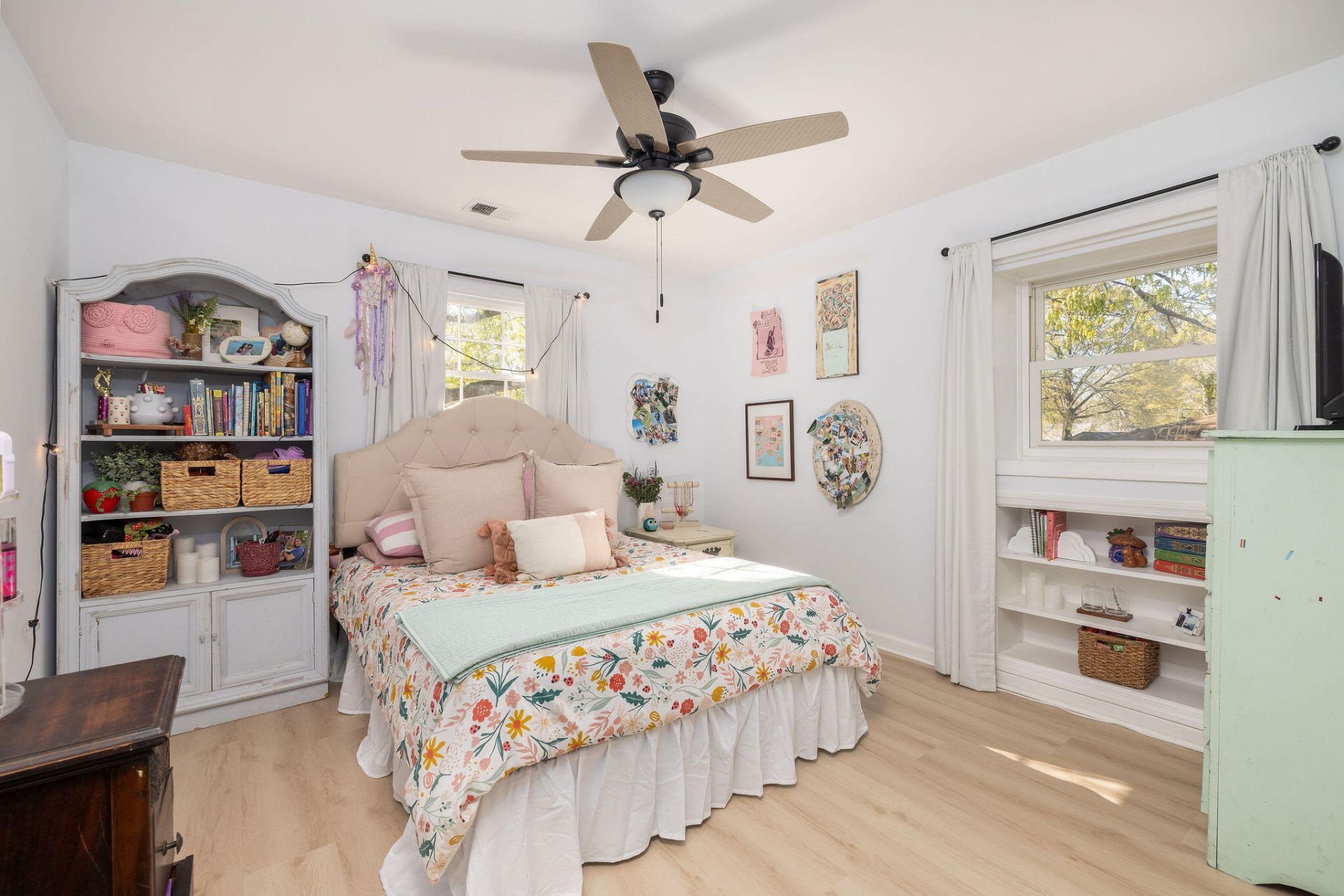 1045 Yeamans Hall Road Photo 32