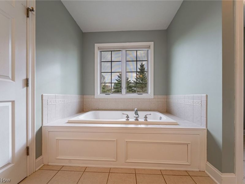 35914 Hanamar Drive , Avon, OH 44011 Photo 26