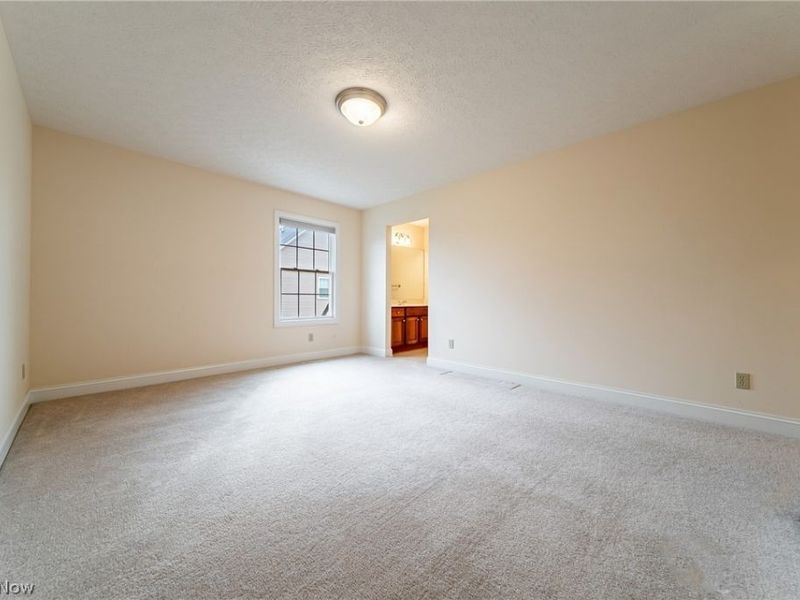 35914 Hanamar Drive , Avon, OH 44011 Photo 34