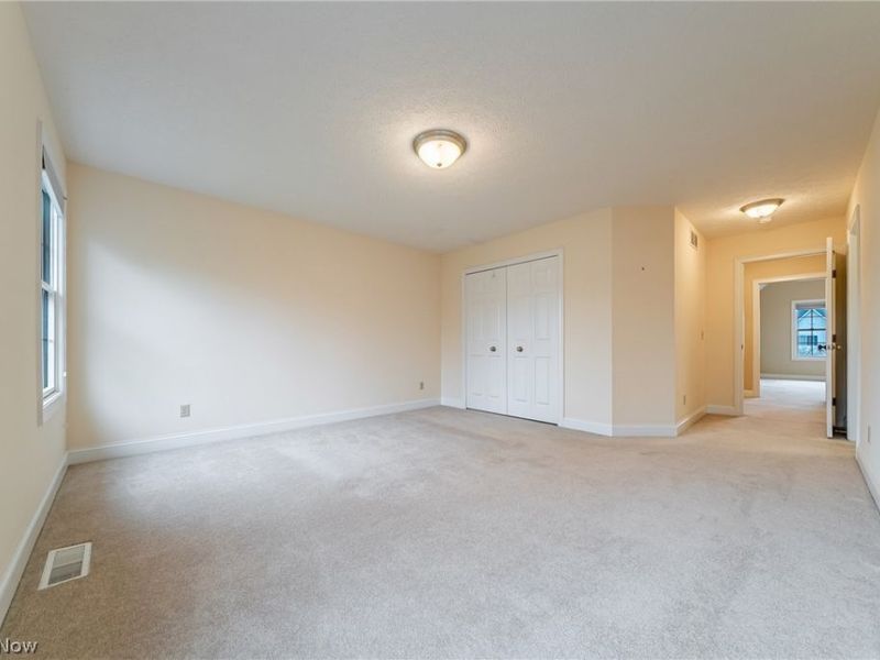 35914 Hanamar Drive , Avon, OH 44011 Photo 40