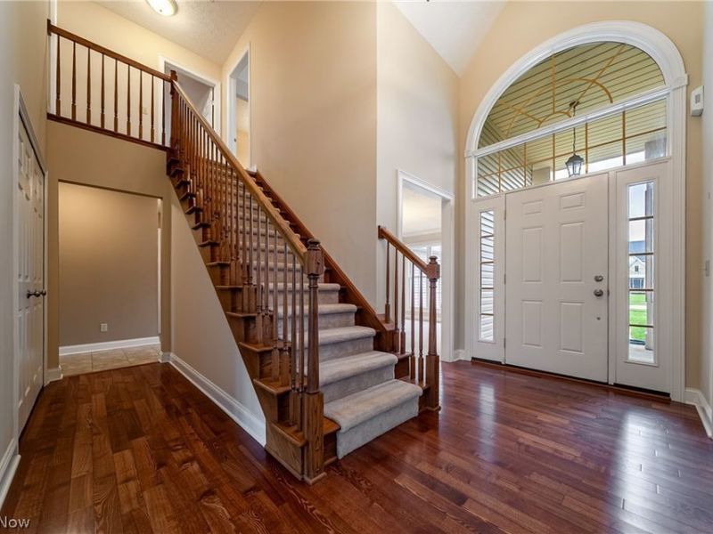 35914 Hanamar Drive , Avon, OH 44011 Photo 6