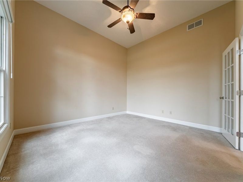 35914 Hanamar Drive , Avon, OH 44011 Photo 8