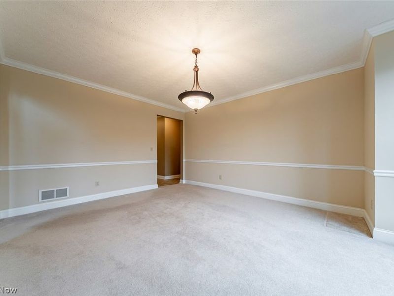 35914 Hanamar Drive , Avon, OH 44011 Photo 9