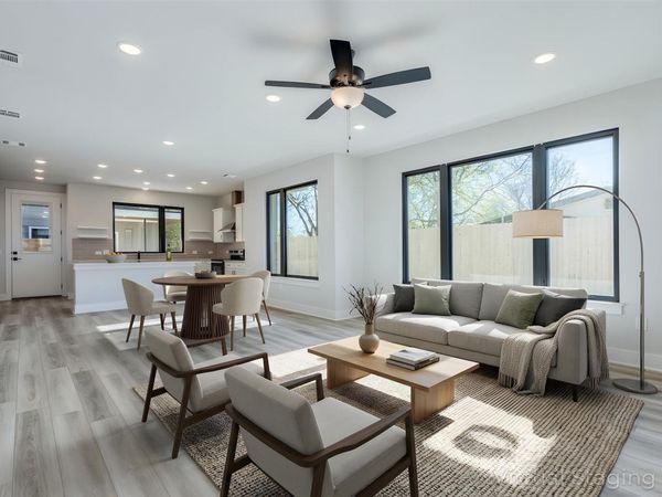 206 E Wonsley DR, Unit 1, Austin, TX 78753
