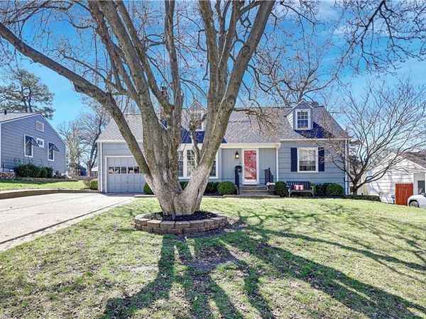 4827 W 78TH Terrace, Prairie Village, KS 66208