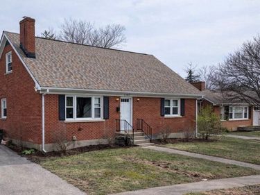 1507 Roanoke Road, Lexington, KY 40504