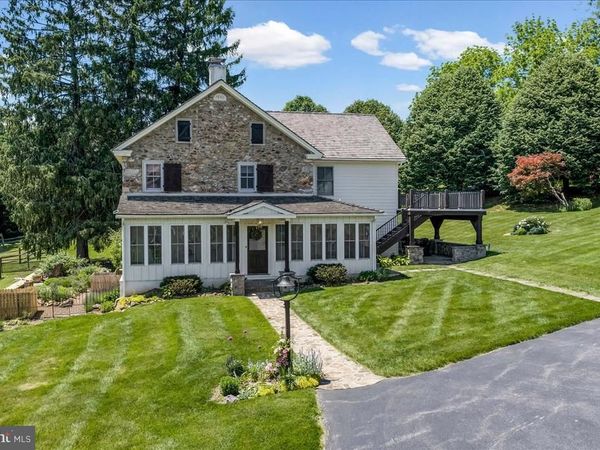 2563 VERONICA DRIVE, CHESTER SPRINGS, PA 19425