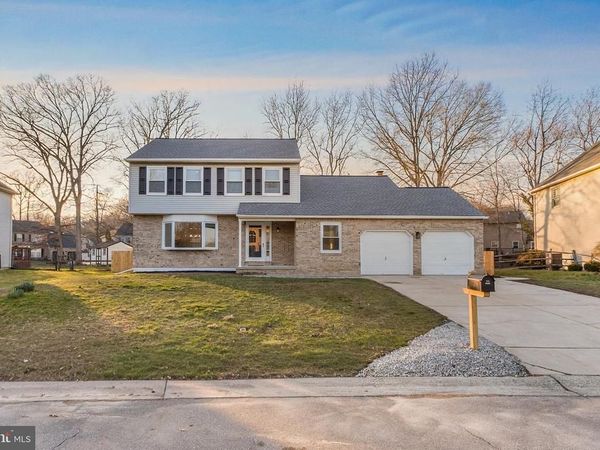 210 W SILVER FOX ROAD, NEWARK, DE 19702