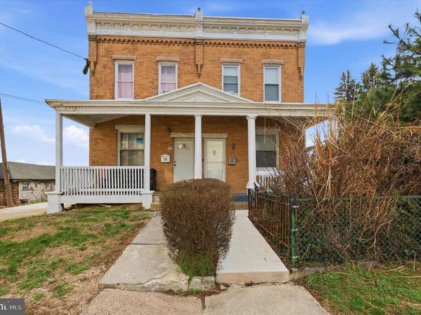 15 S FRONT STREET , DARBY, PA 19023