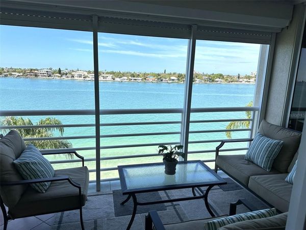 6093 BAHIA DEL MAR CIRCLE , Unit 577, ST PETERSBURG, FL 33715