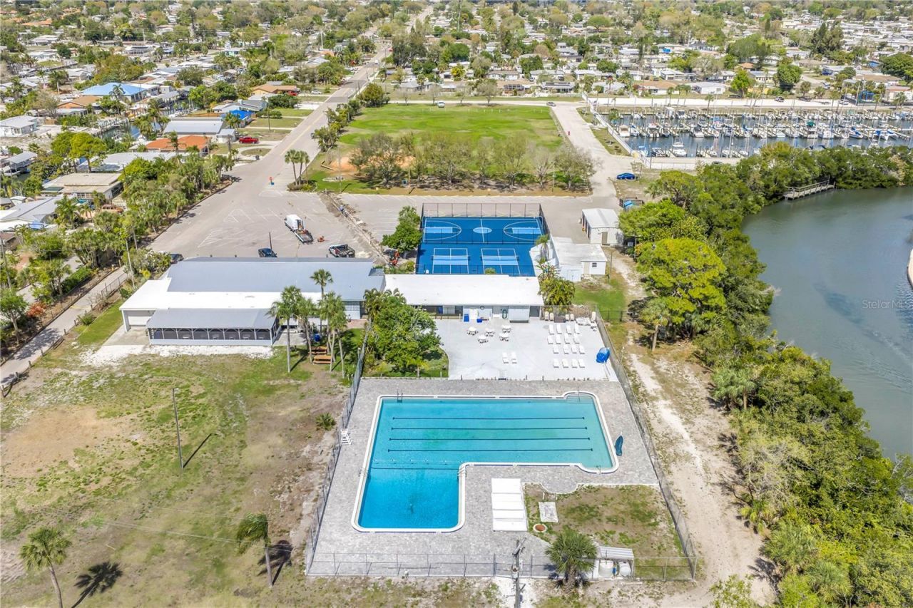 2303 Georgetown Road, Bradenton, FL 34207 Photo