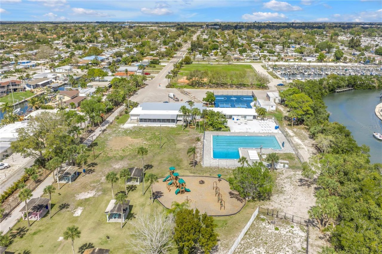 2303 Georgetown Road, Bradenton, FL 34207 Photo